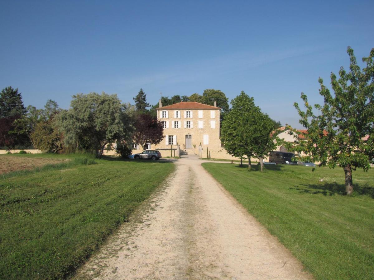 Maison Saint-Pe Beraut Luaran gambar