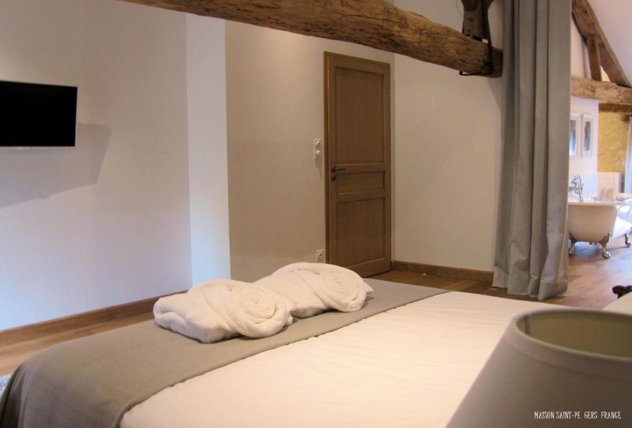 Maison Saint-Pe Beraut Luaran gambar