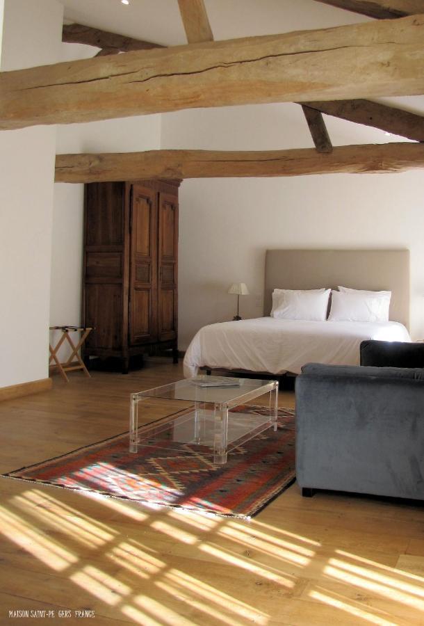 Maison Saint-Pe Beraut Luaran gambar